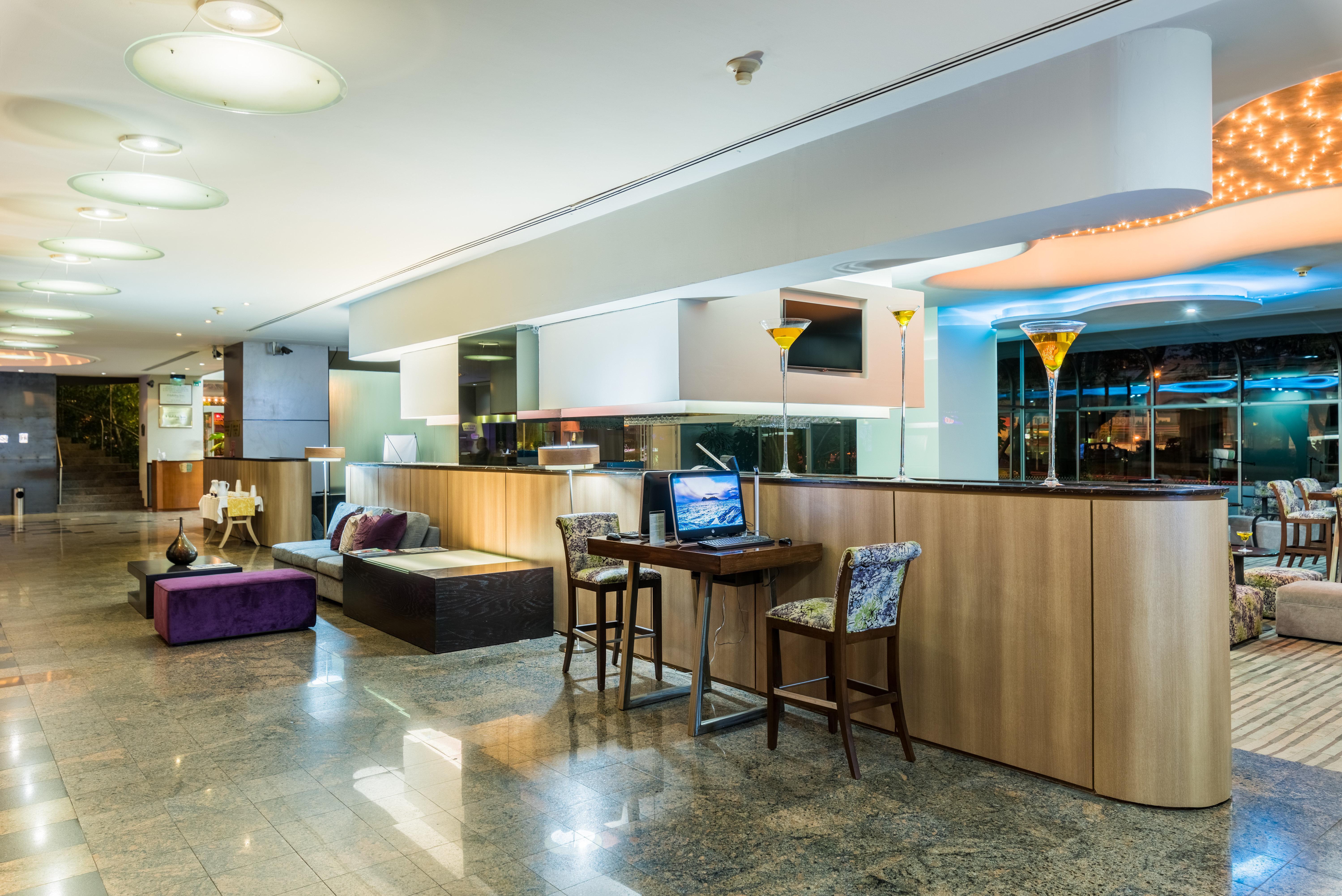 Holiday Inn Guadalajara Select By Ihg Екстер'єр фото