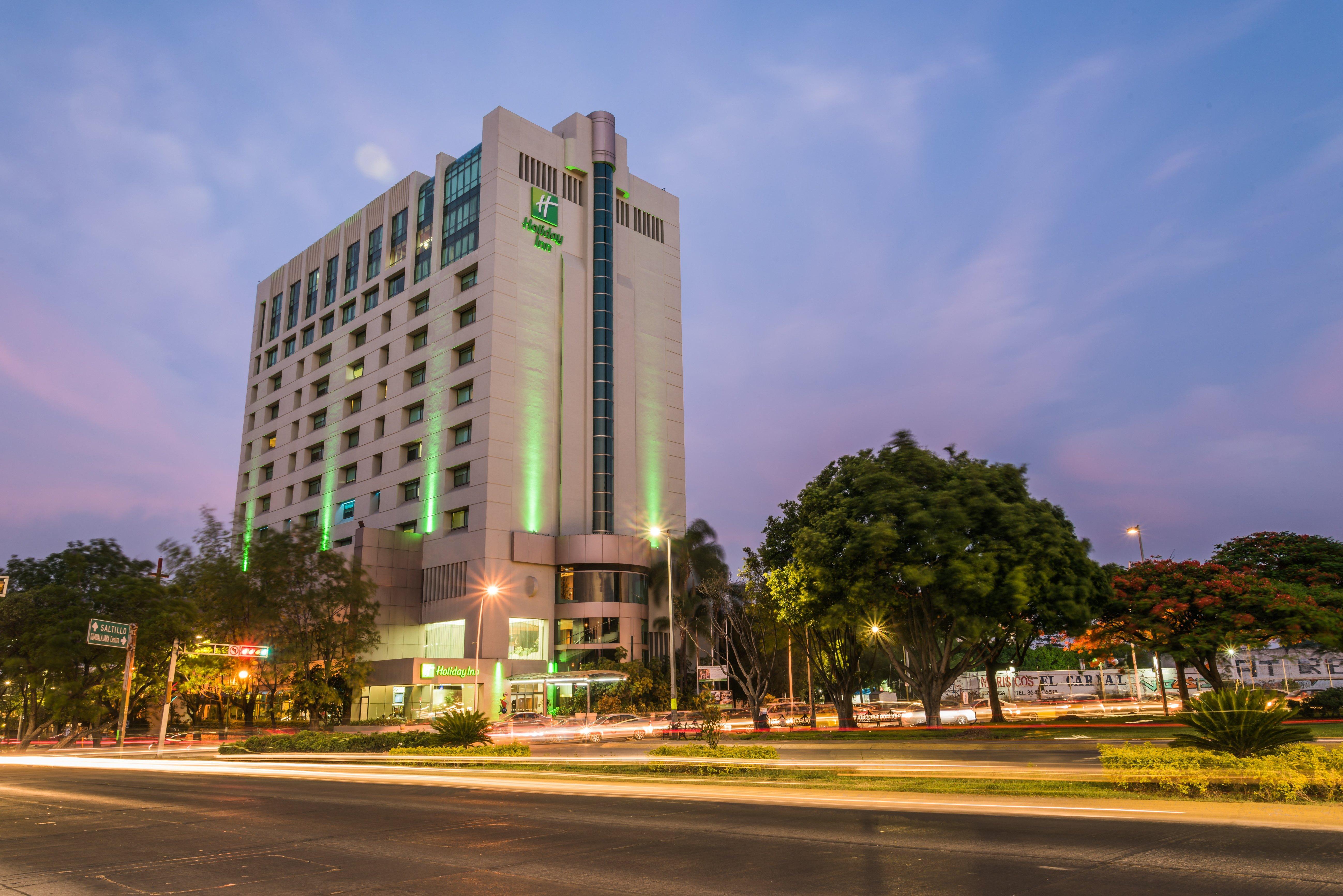 Holiday Inn Guadalajara Select By Ihg Екстер'єр фото