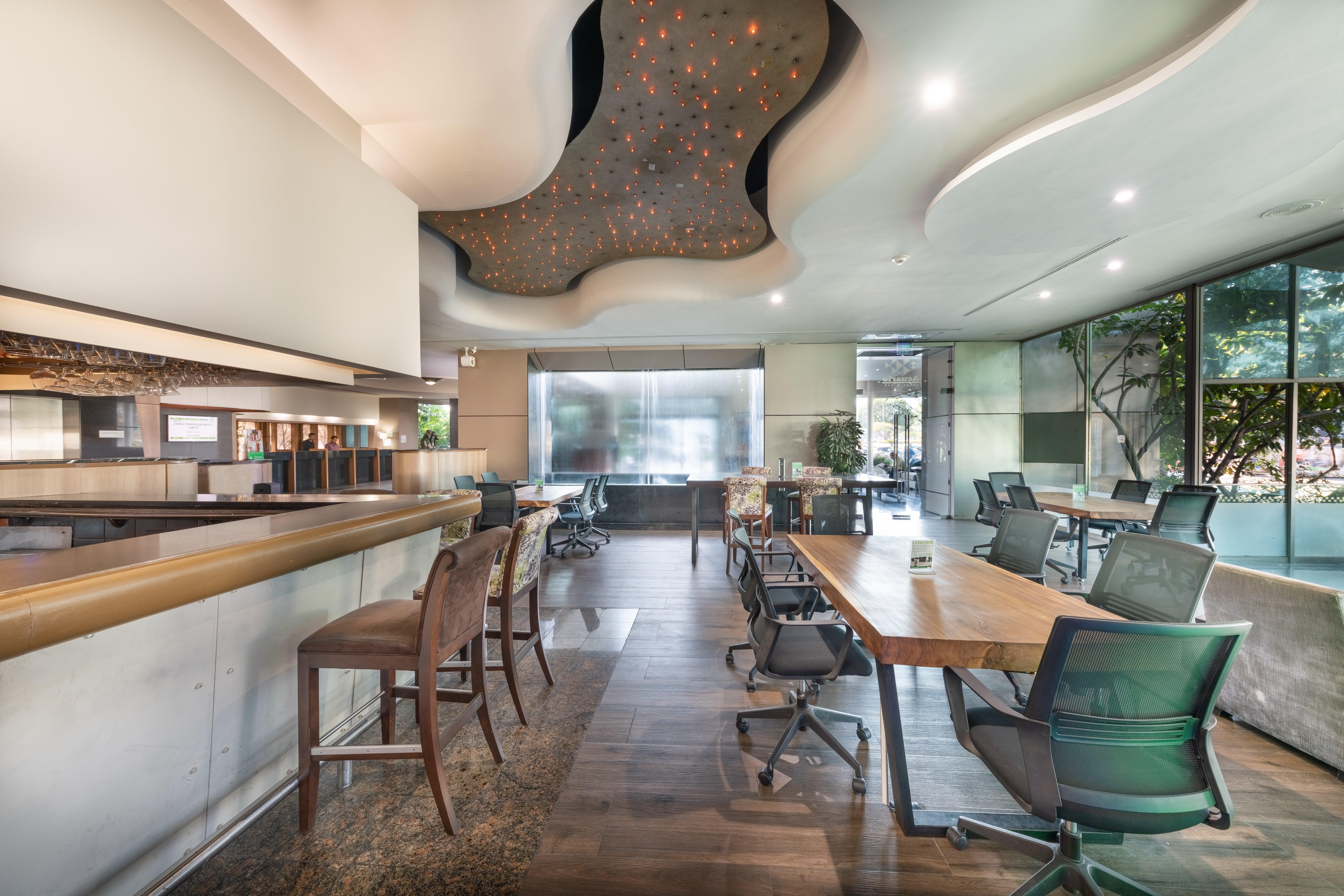 Holiday Inn Guadalajara Select By Ihg Екстер'єр фото