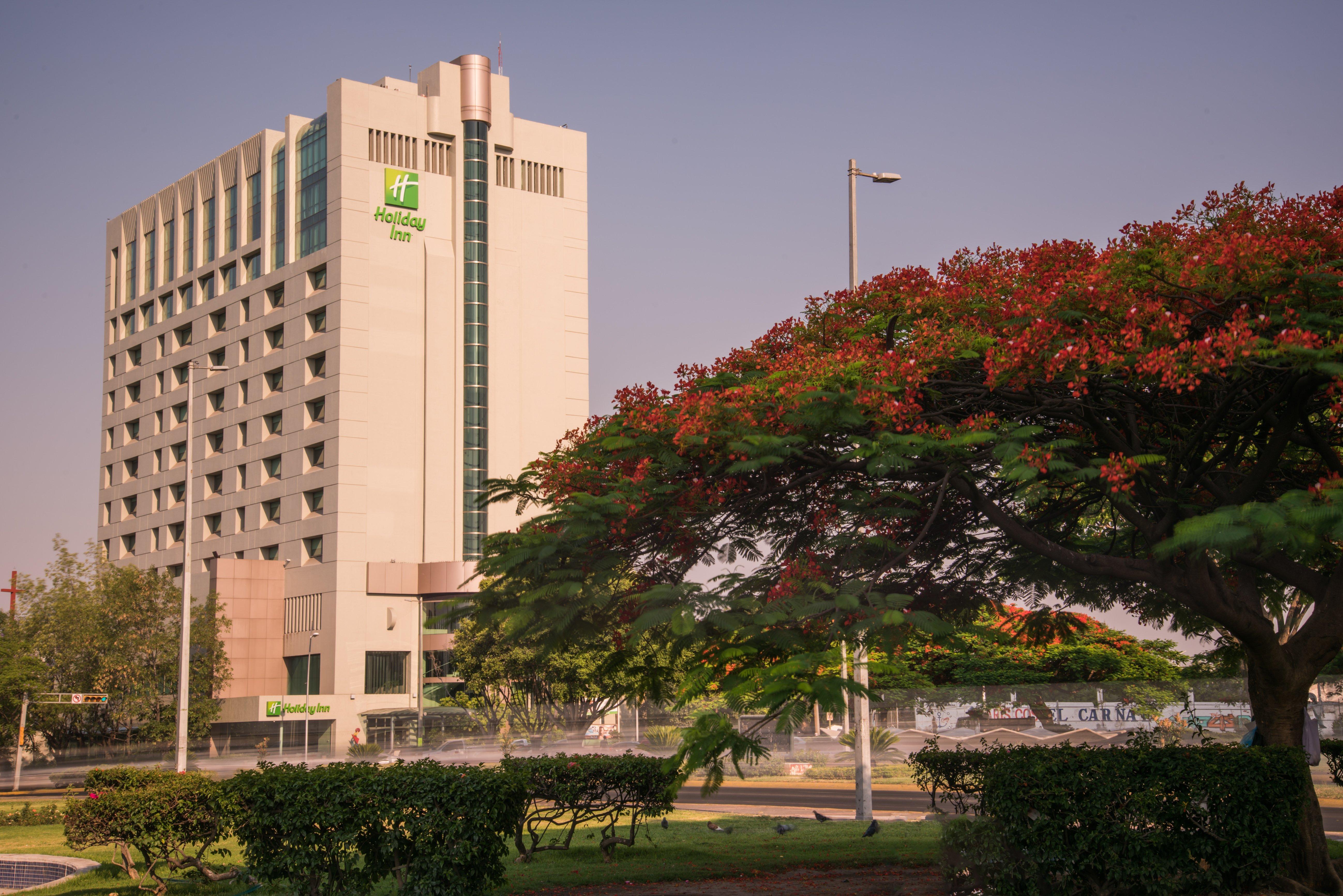 Holiday Inn Guadalajara Select By Ihg Екстер'єр фото