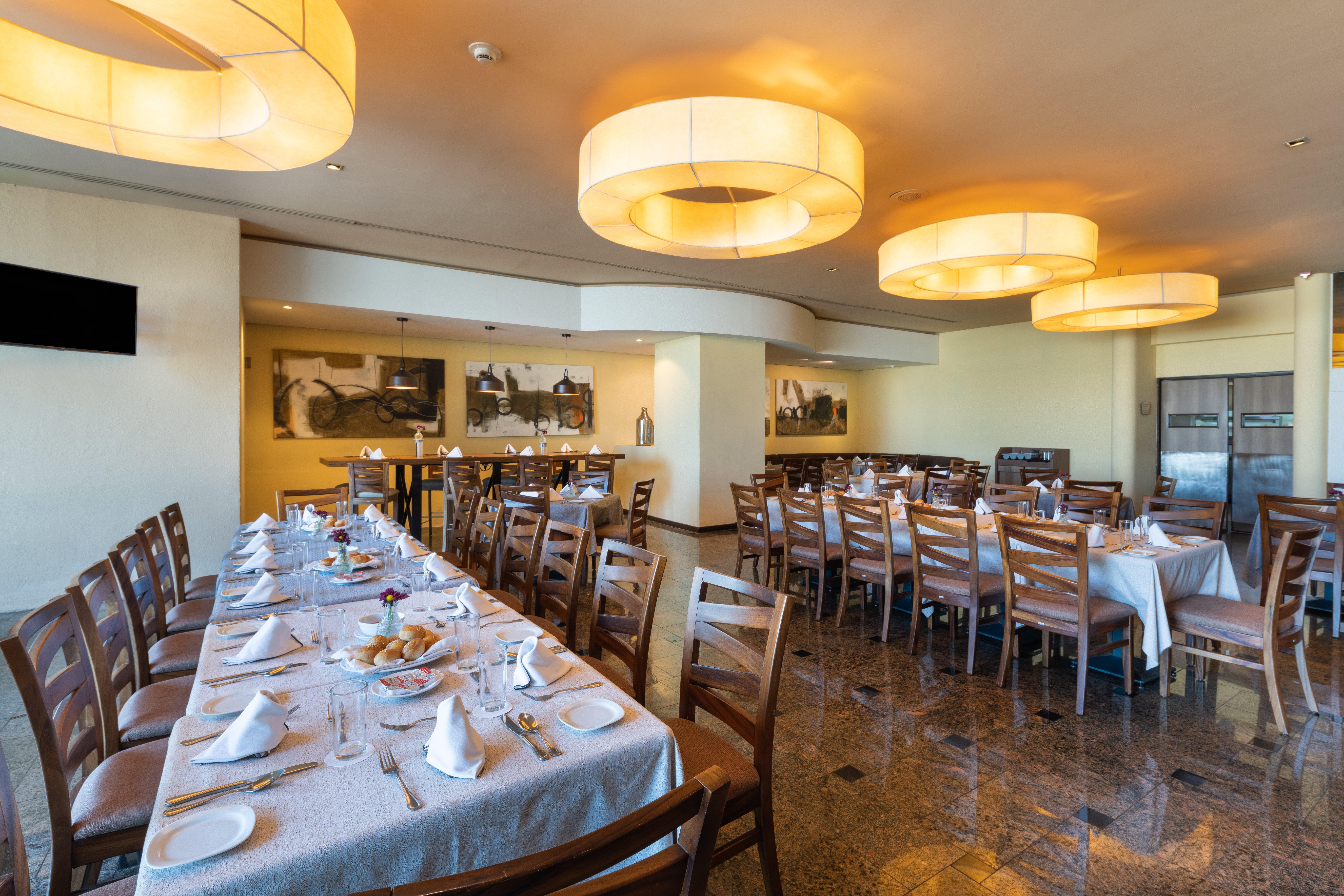 Holiday Inn Guadalajara Select By Ihg Екстер'єр фото