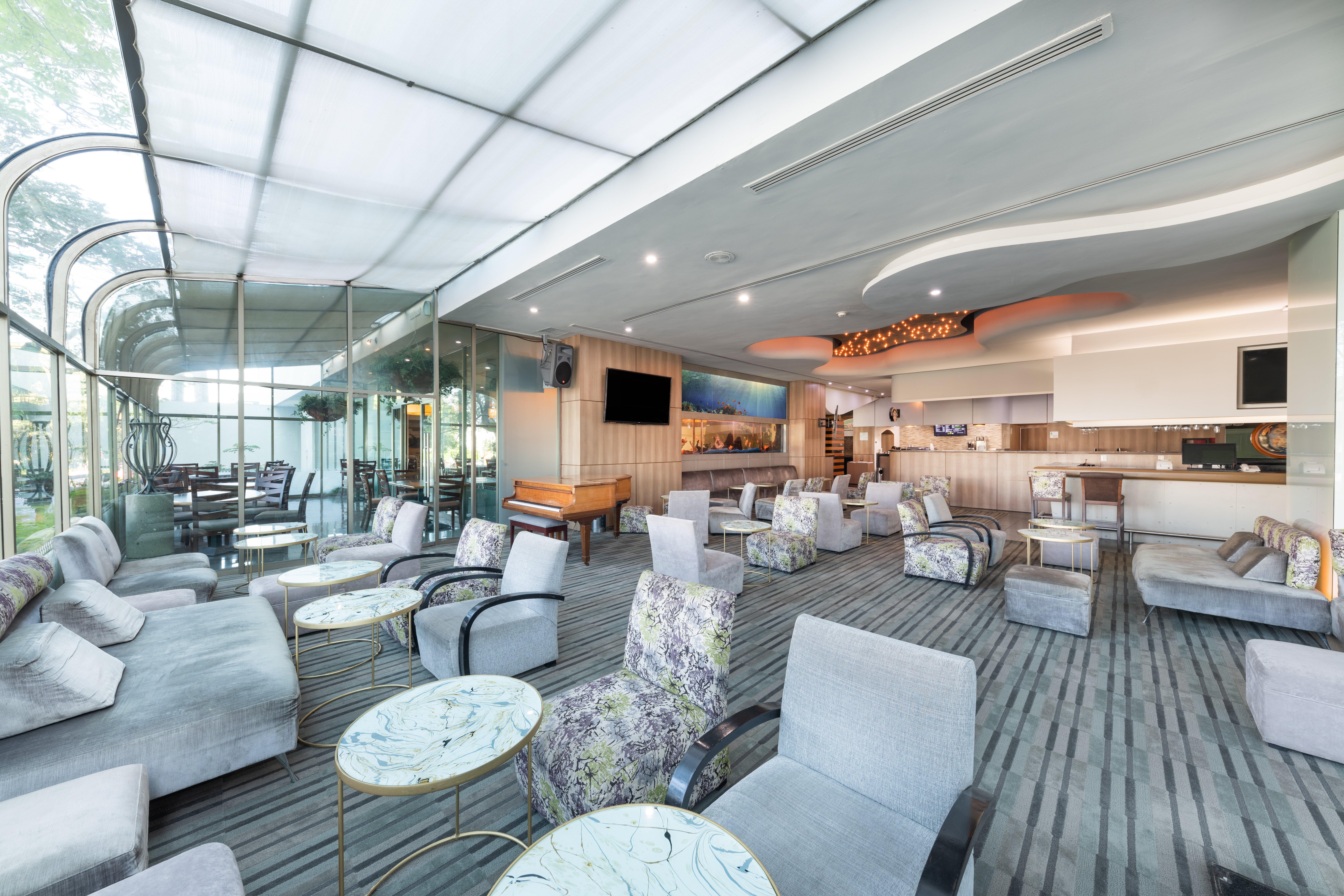 Holiday Inn Guadalajara Select By Ihg Екстер'єр фото