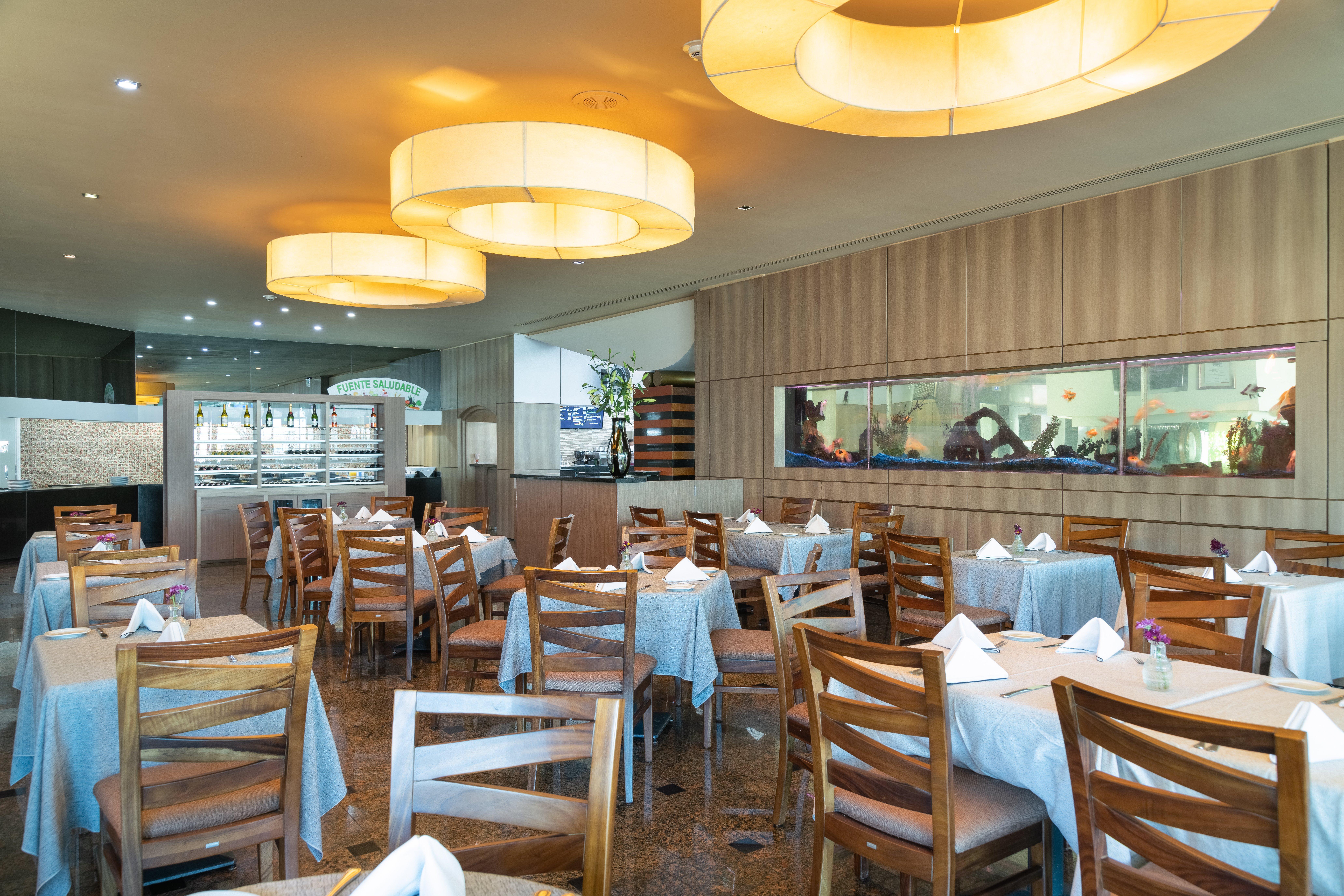 Holiday Inn Guadalajara Select By Ihg Екстер'єр фото